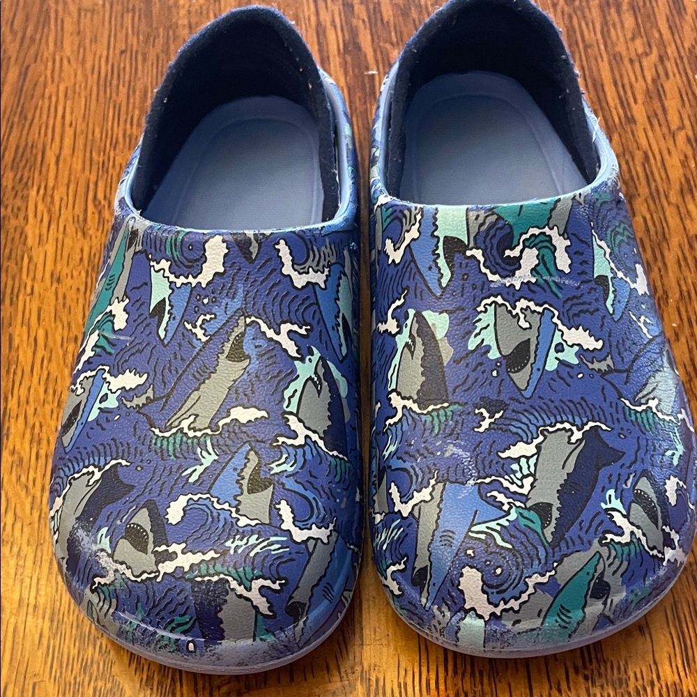 Ocean Adventure Kids Clogs